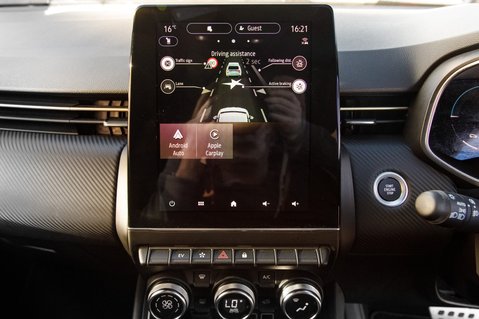 Renault Clio E-TECH ENGINEERED PHEV 23