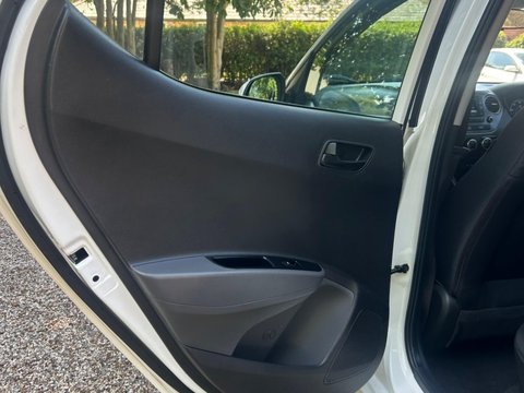Hyundai i10 1.0 SE Euro 6 5dr 22