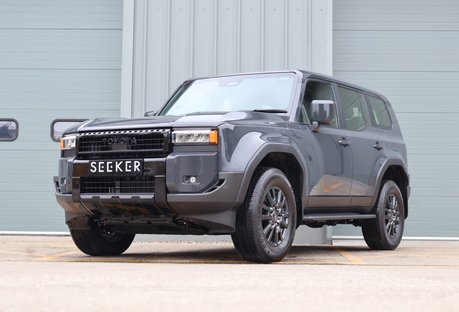 Toyota Land Cruiser BRAND NEW COMMERCIAL WITH A OEM REAR SEAT CONVERSION