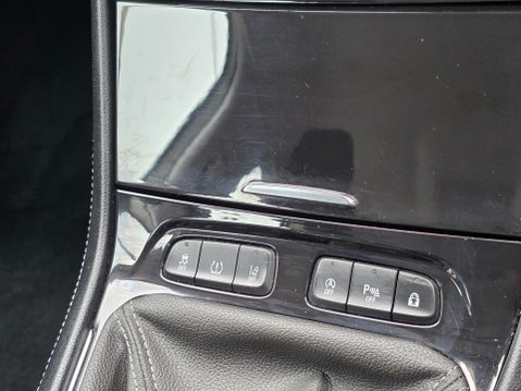 Vauxhall Grandland X 1.2 Turbo SE Euro 6 (s/s) 5dr 13