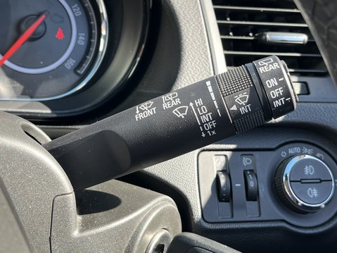 Vauxhall Insignia 1.6 CDTi Design Nav 5dr Auto 24