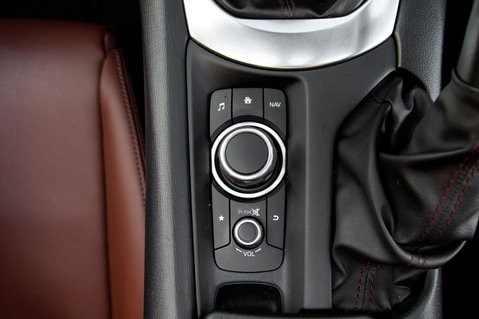 Mazda MX-5 RF SPORT NAV 35