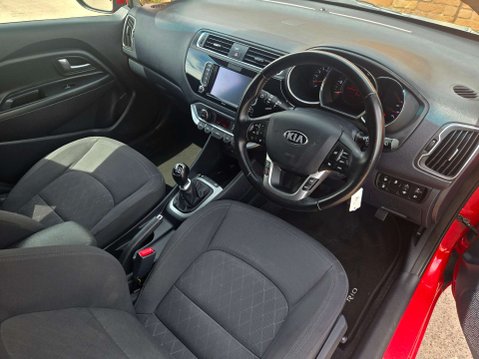 Kia Rio 1.4 Rio 3 ISG CRDi 5dr 36
