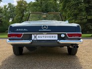 Mercedes-Benz SL Series 230 SL 6