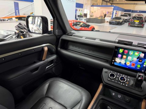 Land Rover Defender 3.0 P400 MHEV X SUV 5dr Petrol Auto 4WD Euro 6 (s/s) (400 ps) 52