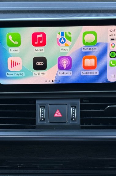 Audi Q5 TDI QUATTRO VORSPRUNG - FACTORY TOWBAR - PAN ROOF -APPLE CARPLAY  