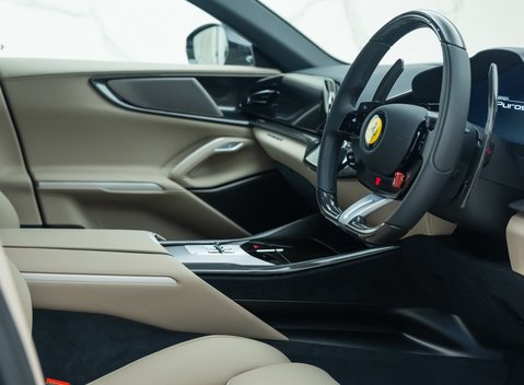 Ferrari Purosangue 14