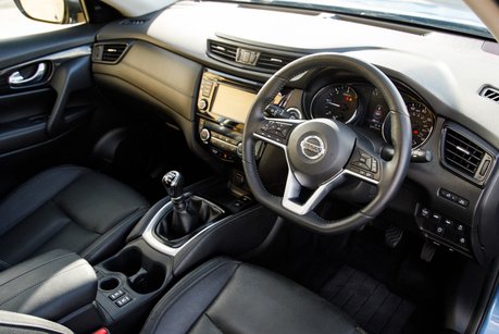 Nissan X-Trail DCI TEKNA