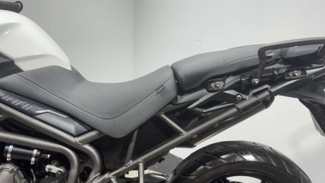 Triumph Tiger XRT 2019 ONLY 9K SERVICE HISTORY MOT VERY CLEAN 800CC 40