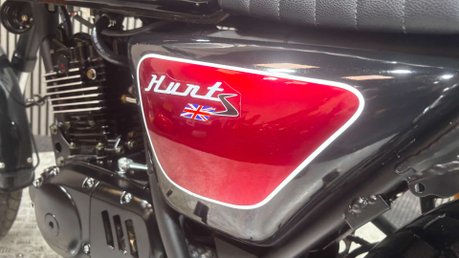 Bullit Hunt 2020 ONLY 1K MODERN 125CC RETRO BIKE CAFE RACER LEARNER 25