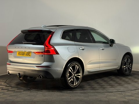 Volvo XC60 D4 MOMENTUM PRO AWD 6