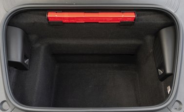 Porsche 911 Turbo S GB Edition (991) 34