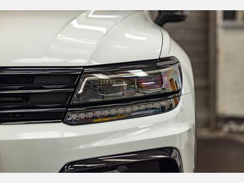 Volkswagen Tiguan 1.5 TSI EVO R-Line Tech DSG Euro 6 (s/s) 5dr 83