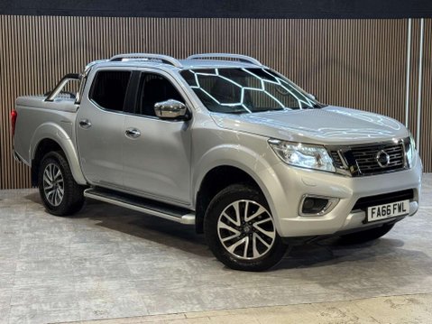 Nissan Navara 2.3 Navara Tekna dCi Auto 4WD 5dr 11