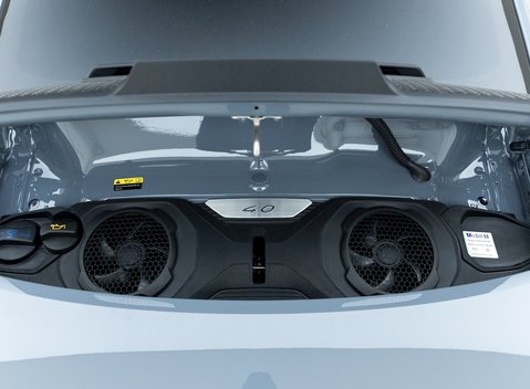 Porsche 911 (992) GT3 Touring 30