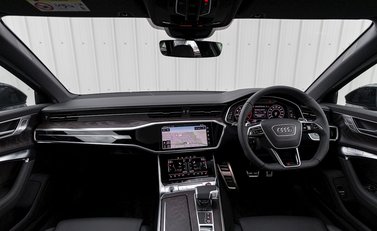 Audi RS6 Avant Vorsprung 18