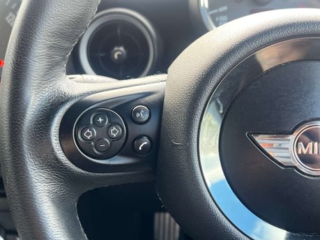 Mini Hatch 1.6 John Cooper Works 3dr 18