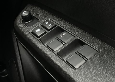 Suzuki Ignis SZ5 DUALJET MHEV 22