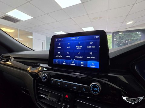 Ford Kuga 2.5 EcoBoost Duratec 14.4kWh ST-Line X CVT Euro 6 (s/s) 5dr 45