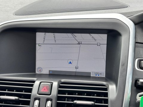 Volvo XC60 2.4 D5 SE Lux Nav Geartronic AWD Euro 5 5dr 19