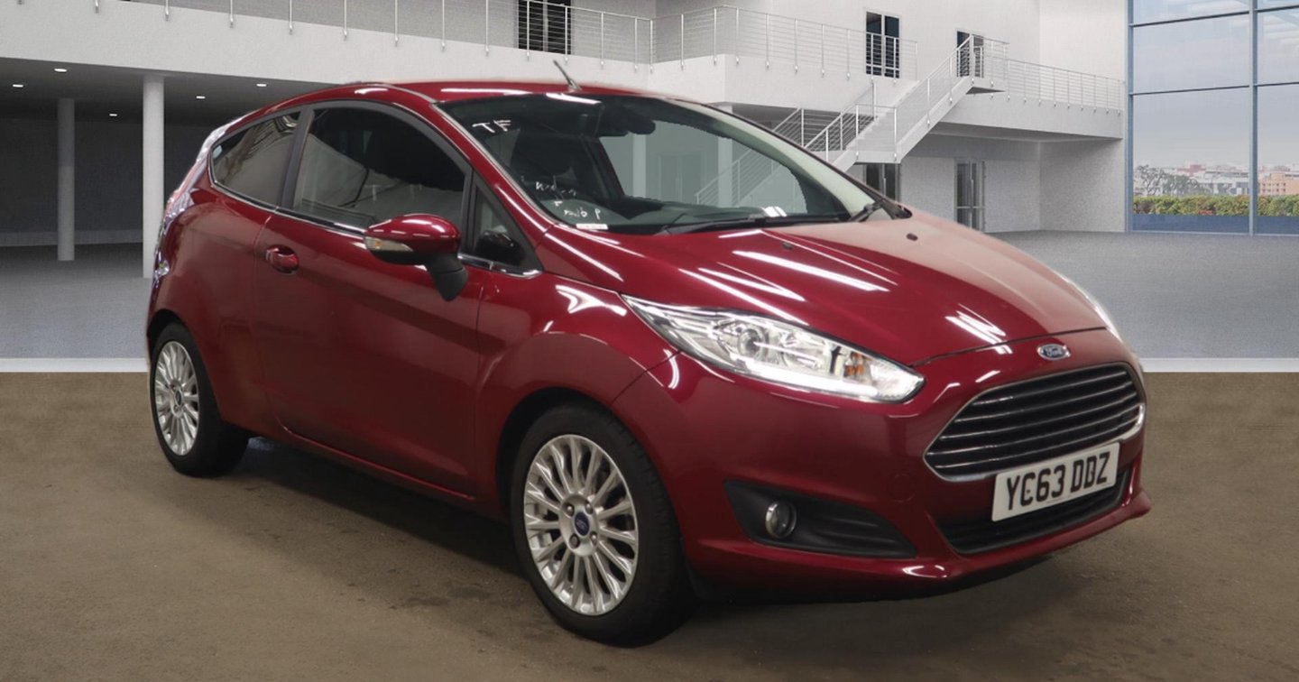 Used 2013 Ford Fiesta TITANIUM for sale | Whyte Croft Car Sales