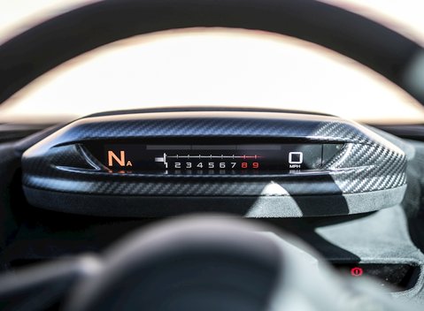 McLaren 720S Performance 16