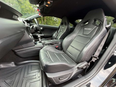 Ford Mustang 5.0 Mustang GT Auto 2dr 31