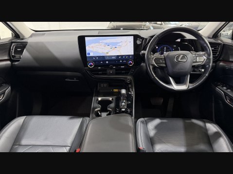 Lexus NX 450H PLUS TAKUMI 38