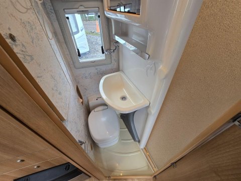 Autocruise Stargazer Grand Tour 41