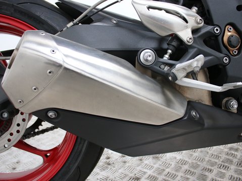 Triumph Street Triple STREET TRIPLE RX 675 24