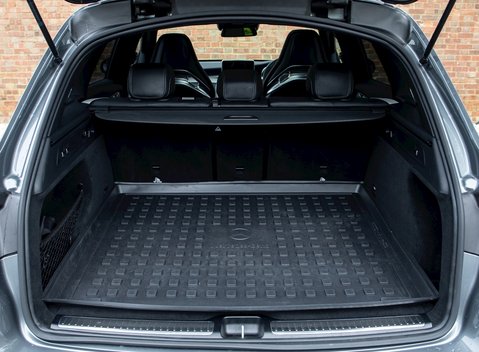 Mercedes-Benz GLC GLC 63 S 4Matic 32