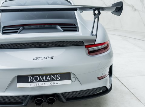 Porsche 911 GT3 RS Weissach (991.2) 30