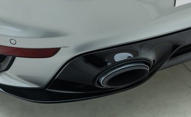 Porsche 911 Turbo S (992) 37
