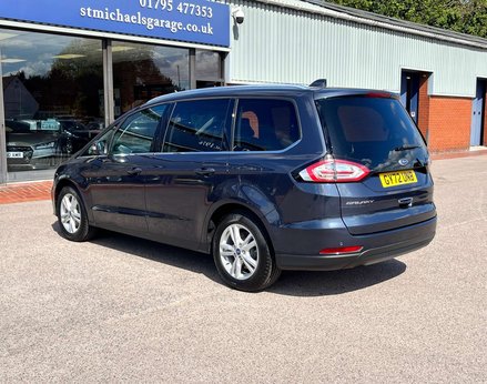 Ford Galaxy 2.5 Galaxy Titanium HEV CVT 5dr 9