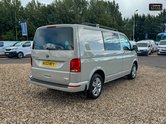 Volkswagen Transporter Crew Cab SWB L1H1 T32 Tdi Kombi Highline Air SELECT 7