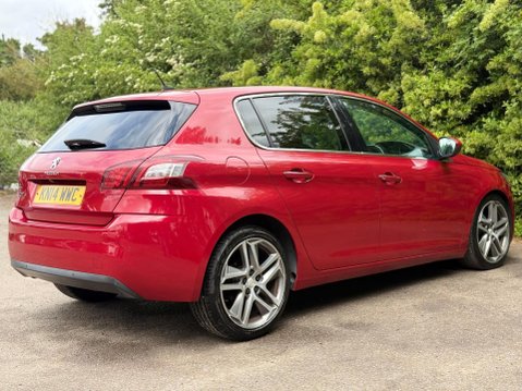 Peugeot 308 1.6 e-HDi Feline Euro 5 (s/s) 5dr 10