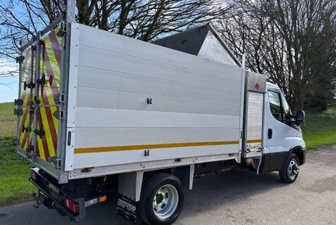 Iveco Daily 35C16HB 3.0 Toolbox Arbor Tipper - Air Con / Diff Lock 2