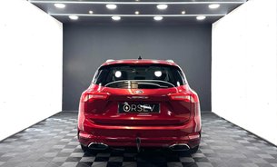 Ford Focus VIGNALE TDCI FSH Opening Pano Sunoof  Adaptive Cruise Head Up Display +++ 15