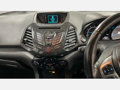 Ford Ecosport 1.0T EcoBoost Titanium 2WD Euro 5 (s/s) 5dr 8