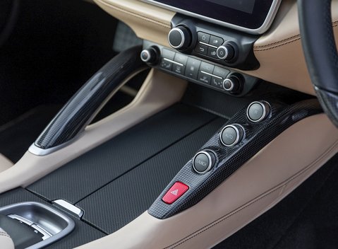 Ferrari GTC4 Lusso 18