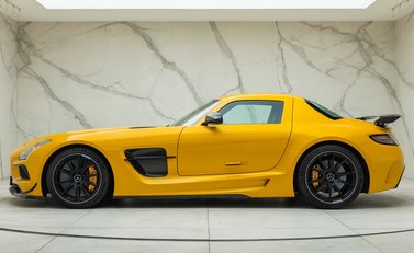 Mercedes-Benz SLS AMG Black Series 7