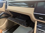 Porsche Cayenne 3.0 Cayenne V6 Auto 4WD 5dr 78