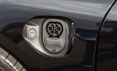 Porsche Taycan Turbo S 35