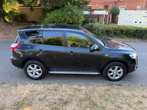 Toyota Rav4 2.2 RAV4 XT-R D-Cat Auto 4WD 5dr 3