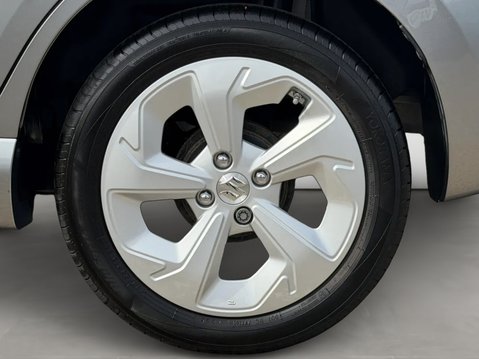 Suzuki Swift 1.2 Mild Hybrid Motion 5dr 15