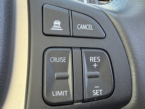 Suzuki S-Cross 1.5 Hybrid Ultra ALLGRIP 5dr AGS 35