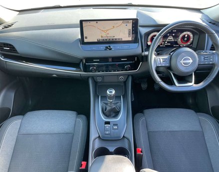 Nissan Qashqai 1.3 Qashqai N-Connecta DiG-T MHEV 5dr 2