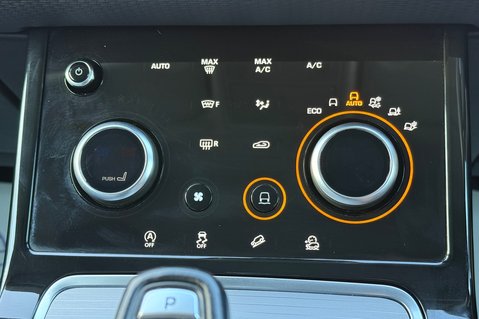 Land Rover Range Rover Evoque S MHEV - MERIDIAN SOUND SYSTEM - CAMERA - APPLE CAR PLAY -FULL HISTORY 44