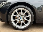 BMW 3 Series 2.0 320d Luxury Auto 4dr 33