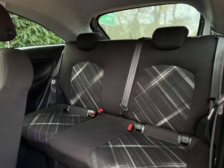 Vauxhall Corsa 1.4 Corsa Limited Edition S/S 3dr 23